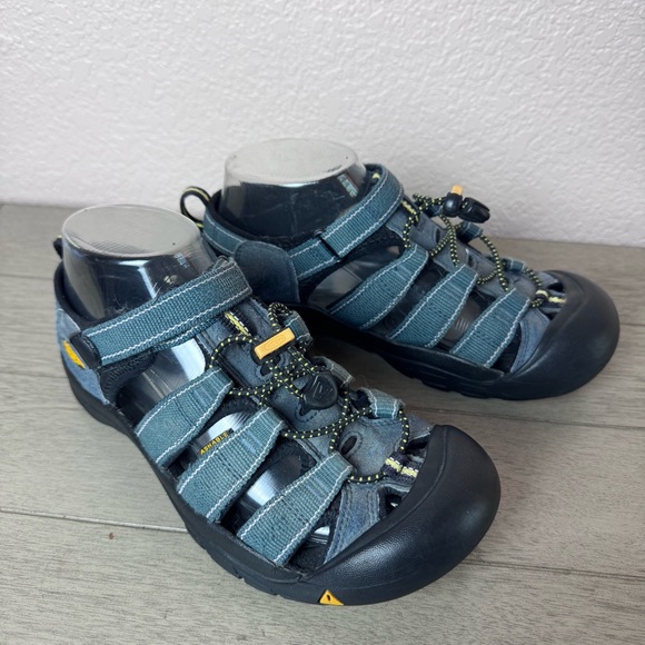 Keen Newport H2 Outdoor Waterproof Sandal Unisex - Picture 3 of 8